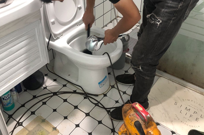 波密疏通下水道